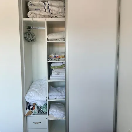 Cozy 1br - Smart Tv And Parking Appartamento *